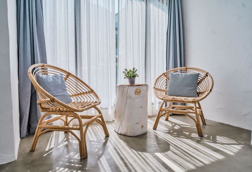 Номер Стандарт Вид на Бассейн, Kassandra Boutique
