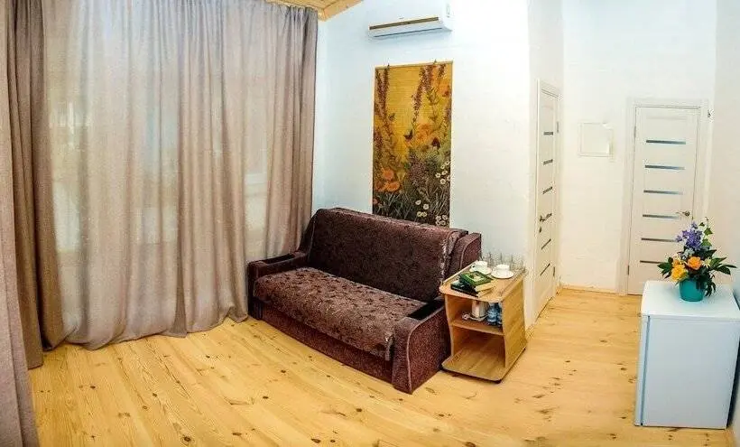 デラックスの4人部屋, Vital Park