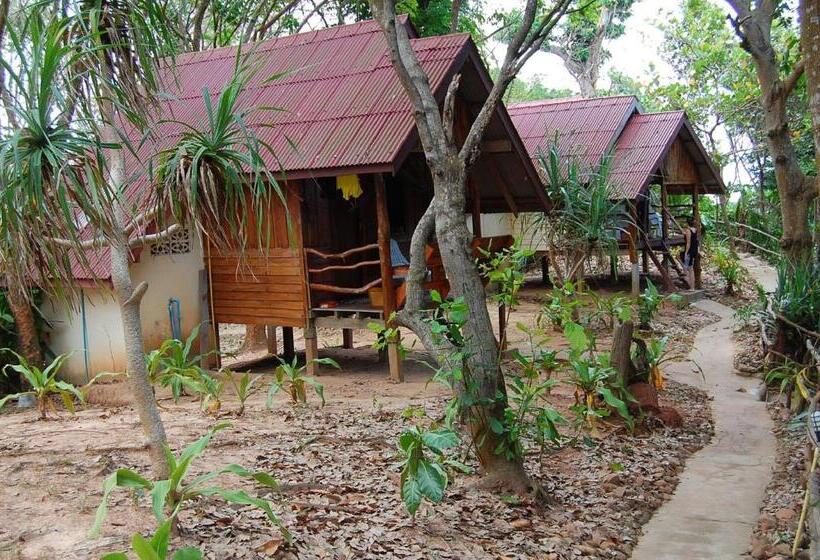 בקתה סטנדרטית, Jungle Hill Beach Bungalow