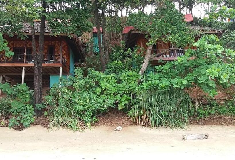 بانگلوی لوکس, Jungle Hill Beach Bungalow