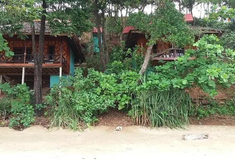 بانگلوی لوکس, Jungle Hill Beach Bungalow