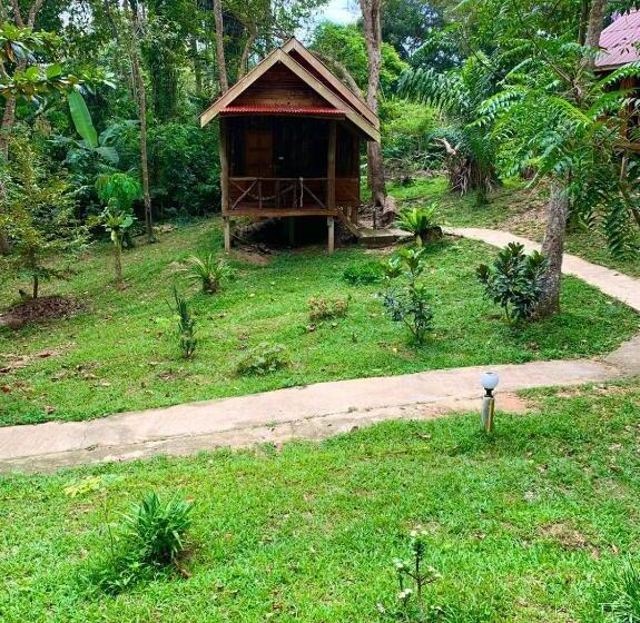 בונגלו סטנדרט עם נוף לגינה, Jungle Hill Beach Bungalow