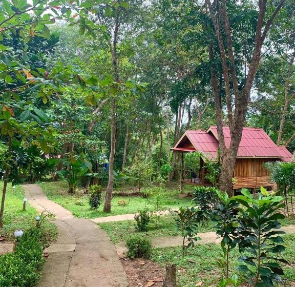 בונגלו סטנדרט עם נוף לגינה, Jungle Hill Beach Bungalow