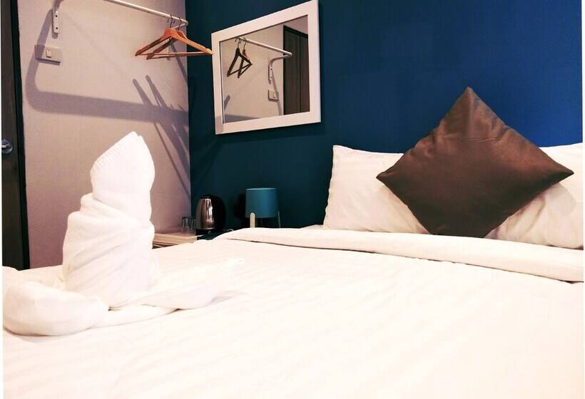 اتاق استاندارد یک نفره, Sleep With Me Bangkok  Bts Phra Khanong