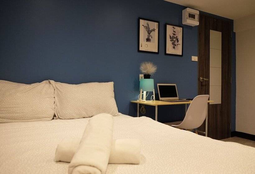 اتاق لوکس چهار تخته, Sleep With Me Bangkok  Bts Phra Khanong