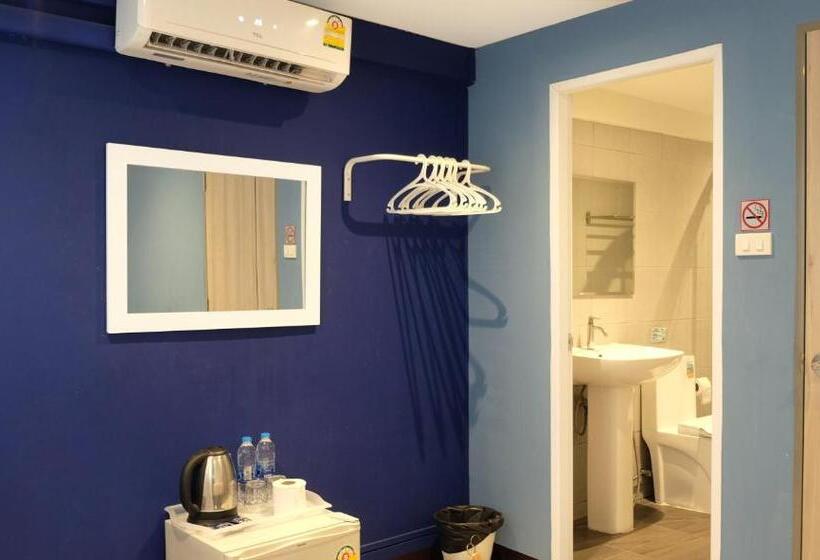 اتاق استاندارد یک نفره, Sleep With Me Bangkok  Bts Phra Khanong