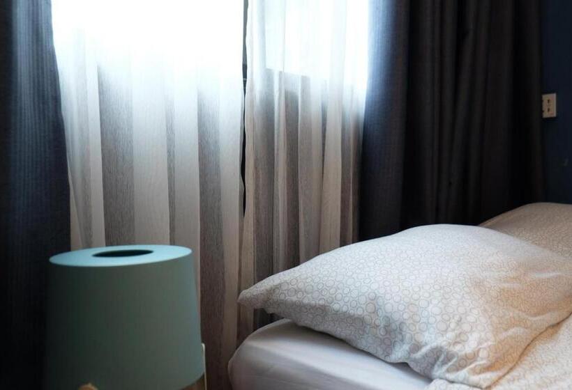 اتاق استاندارد, Sleep With Me Bangkok  Bts Phra Khanong