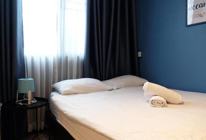 اتاق استاندارد, Sleep With Me Bangkok  Bts Phra Khanong