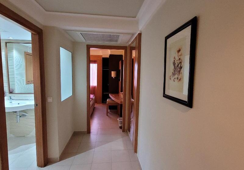 اتاق سوپریور, Sleep With Me Bangkok  Bts Phra Khanong