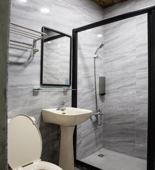 اتاق استاندارد با سرویس بهداشتی مشترک, Sun Moon Love