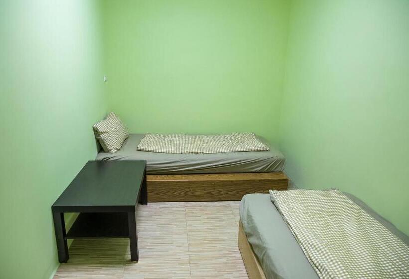 اتاق استاندارد با سرویس بهداشتی مشترک, Sun Moon Love