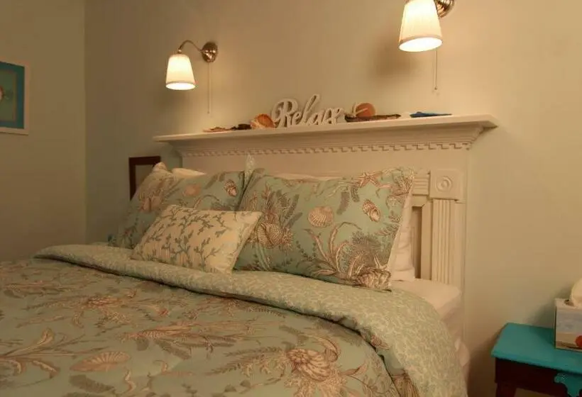 クイーンサイズベッドのスタンダードルーム, The Kendall Inn
