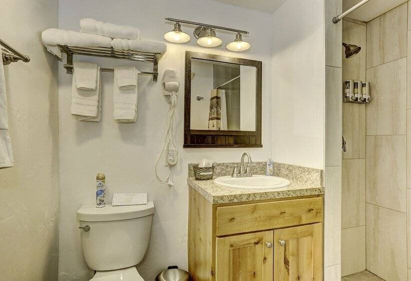 غرفة ديلوكس, Cascade Lake Inn