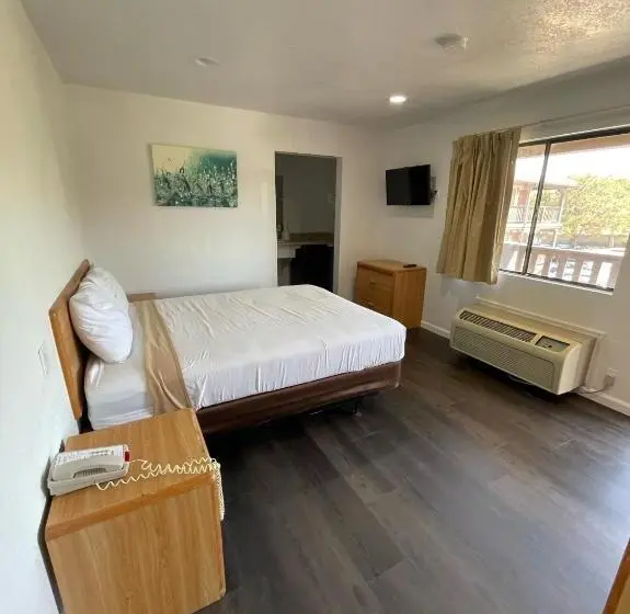 スタンダードルーム, Palms Inn & Suites