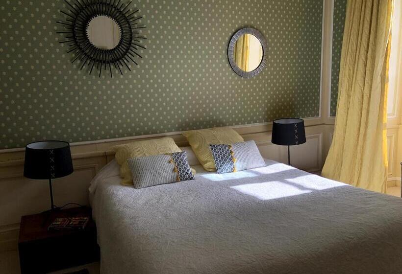 غرفة قياسية, Les Chambres D Hôtes Du Manoir De Roz Maria