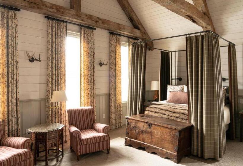 جناح رئاسى, Eleven Scarp Ridge Lodge