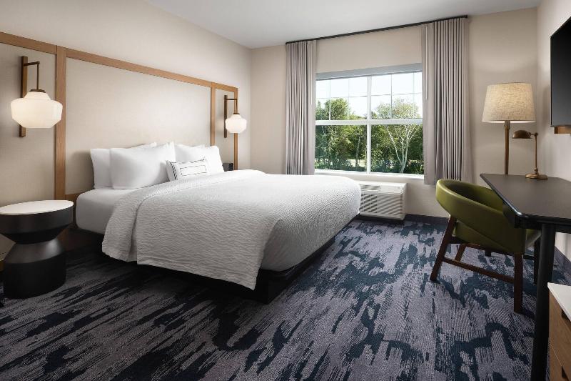 غرفة قياسية سرير كينج, Fairfield Inn & Suites By Marriott South Kingstown Newport Area