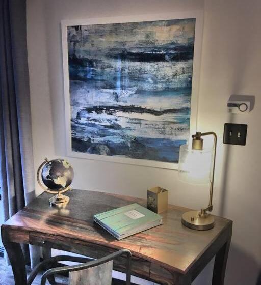 إستوديو قياسى, Papillon Cellars   The Loft