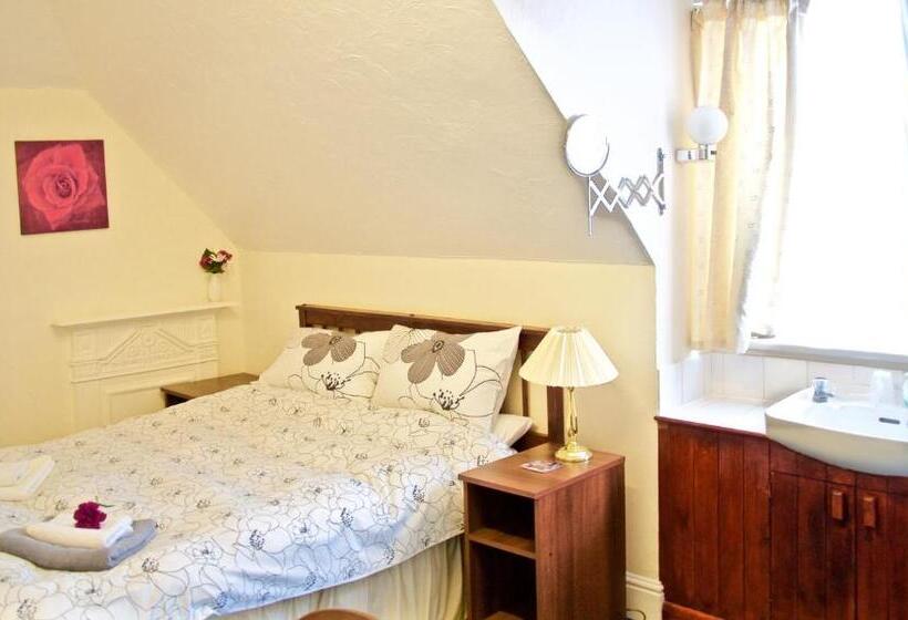 חדר סטנדרט, Landguard House Bed Only