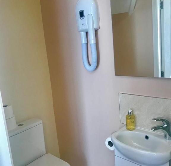 חדר סטנדרט, Landguard House Bed Only