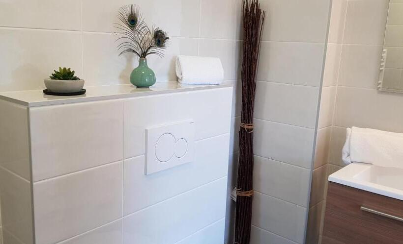 스탠다드 룸 킹사이즈 침대, Chambres D Hotes Gite Grange Debout