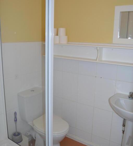 Habitació Triple Estàndard, Central Cove Guesthouse