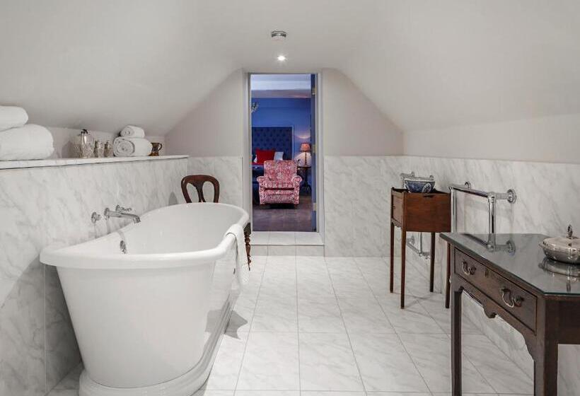 غرفة ديلوكس, Ffolkes Arms