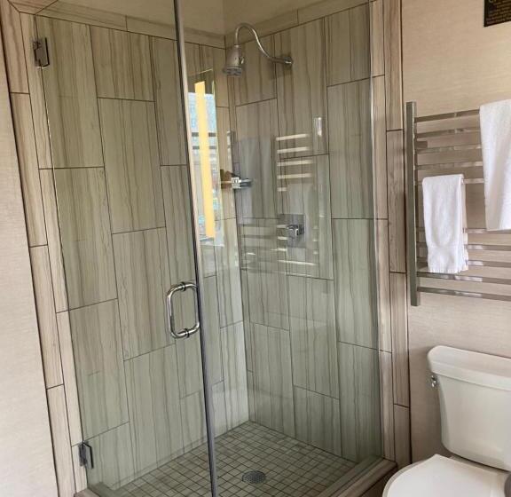 Büyük Çift Kişilik Yataklı Standart Oda, Harlow