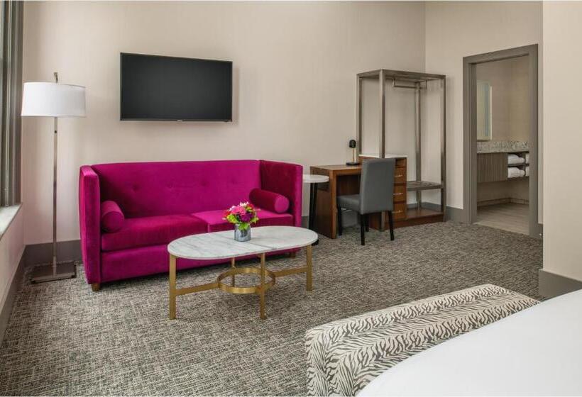 Büyük Çift Kişilik Yataklı Lüks Oda, Harlow