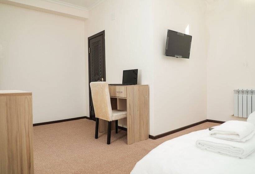 اتاق استاندارد, Khujand Star