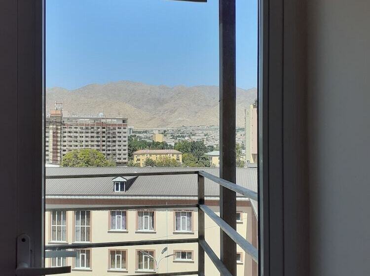 اتاق لوکس, Khujand Star