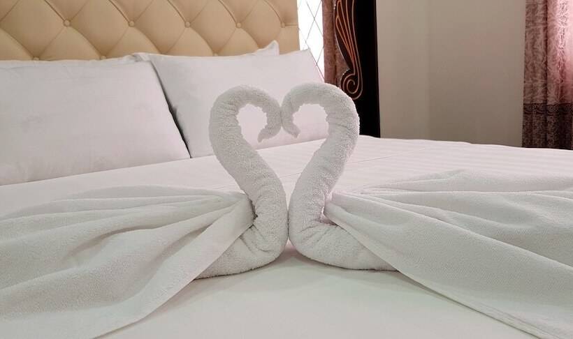 اتاق لوکس, Khujand Star