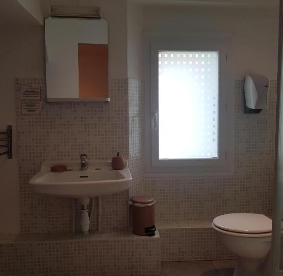 Номер Стандарт, Le Saint Jean