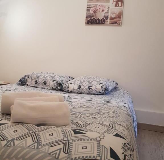 Номер Стандарт, Le Saint Jean