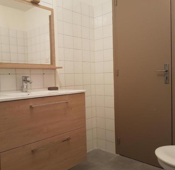 Номер Deluxe, Le Saint Jean