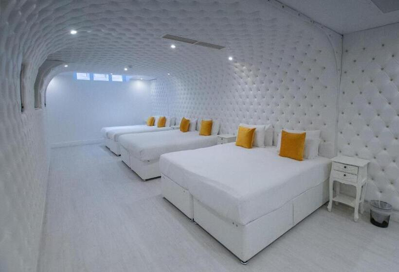 주니어 스위트, The Dixie Dean