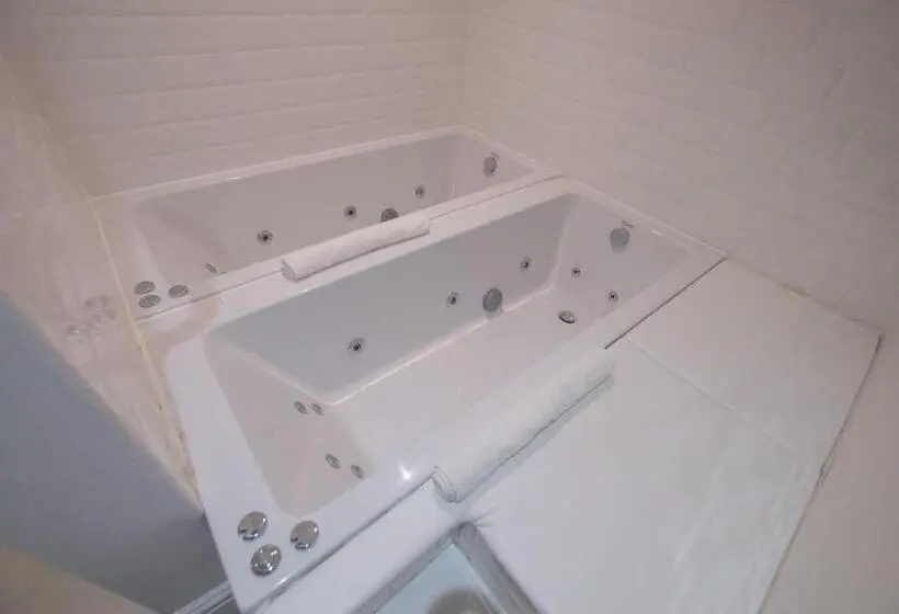 デラックスの４人部屋, The Dixie Dean
