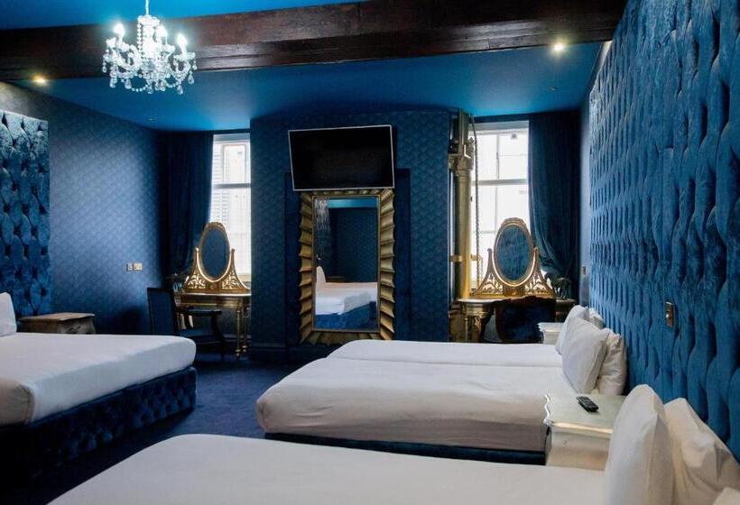 디럭스 스위트, The Dixie Dean