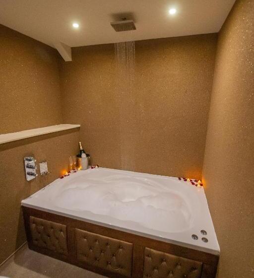 프레지덴셜 스위트, The Dixie Dean