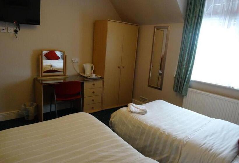 Номер Стандарт Совместная Ванная, Aj Lodge