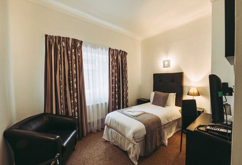 Quarto Estandar Individual, The Grange