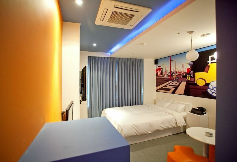 Quarto Estandar, Dong Seoul