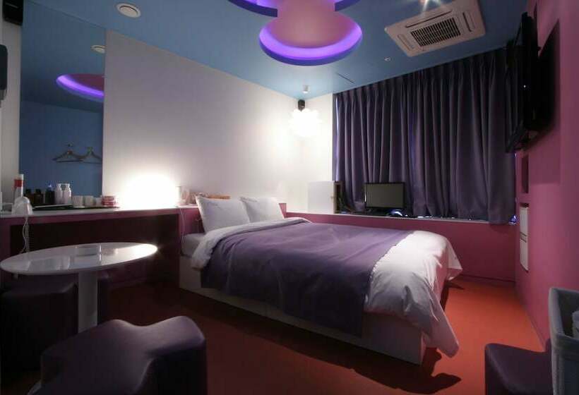 Quarto Estandar, Dong Seoul