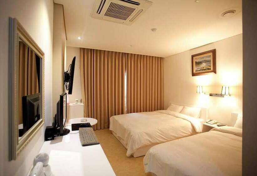 Quarto Deluxe, Dong Seoul