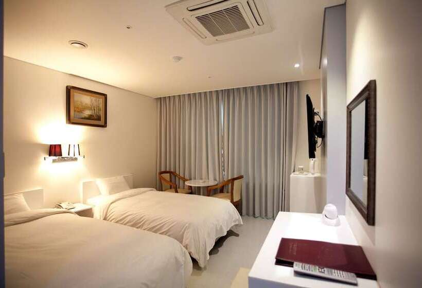 Quarto Estandar, Dong Seoul