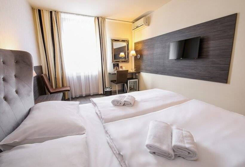 اتاق استاندارد, Evropa