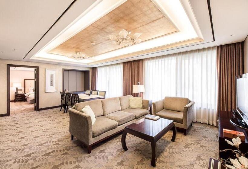 Люкс Real 2 Спальни, Jeju Sun Hotel & Casino