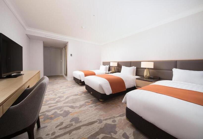 Номер Стандарт Трехместный, Jeju Sun Hotel & Casino