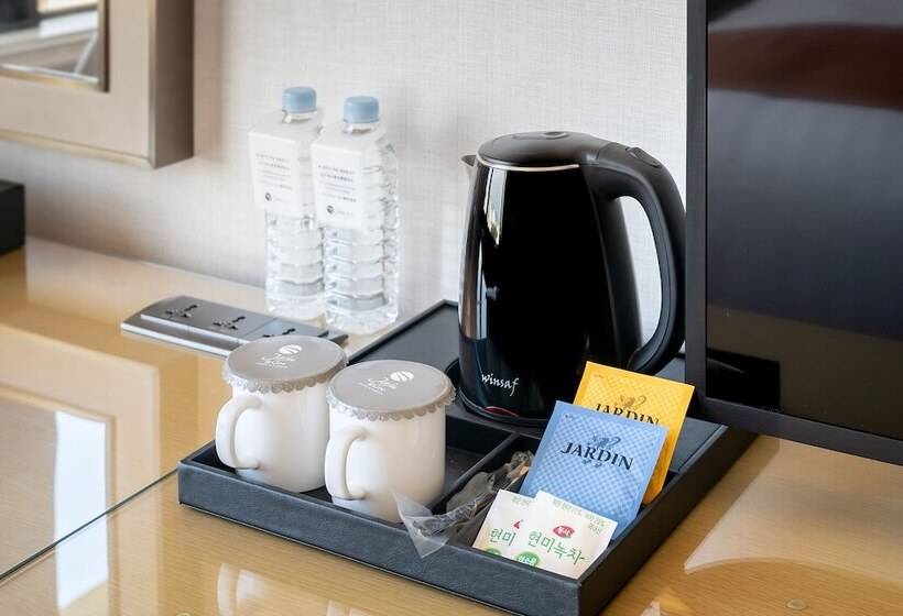 Люкс, Jeju Sun Hotel & Casino