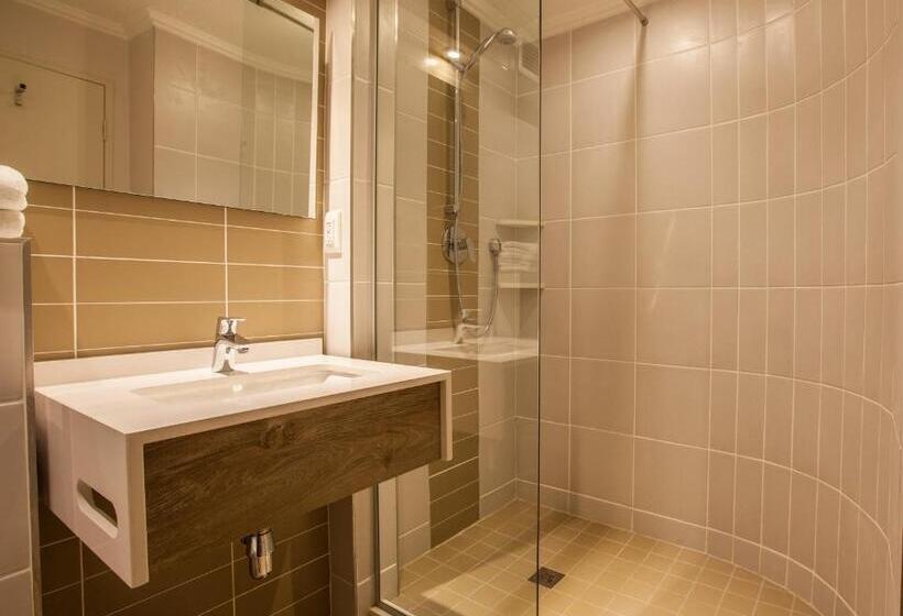 Номер Стандарт, Town Lodge Mbombela